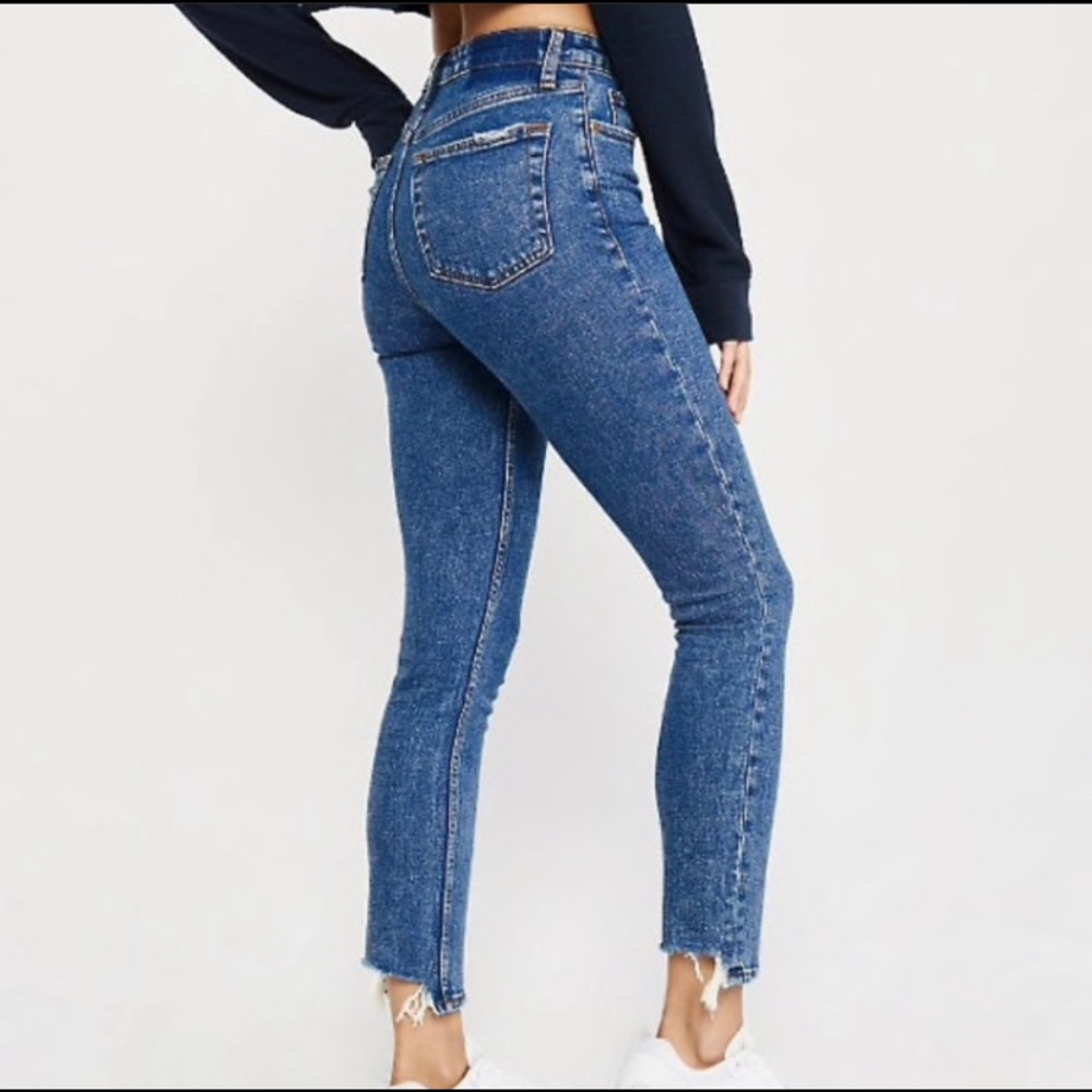 Abercrombie Simone High Rise Slim Jeans (raw hem)
